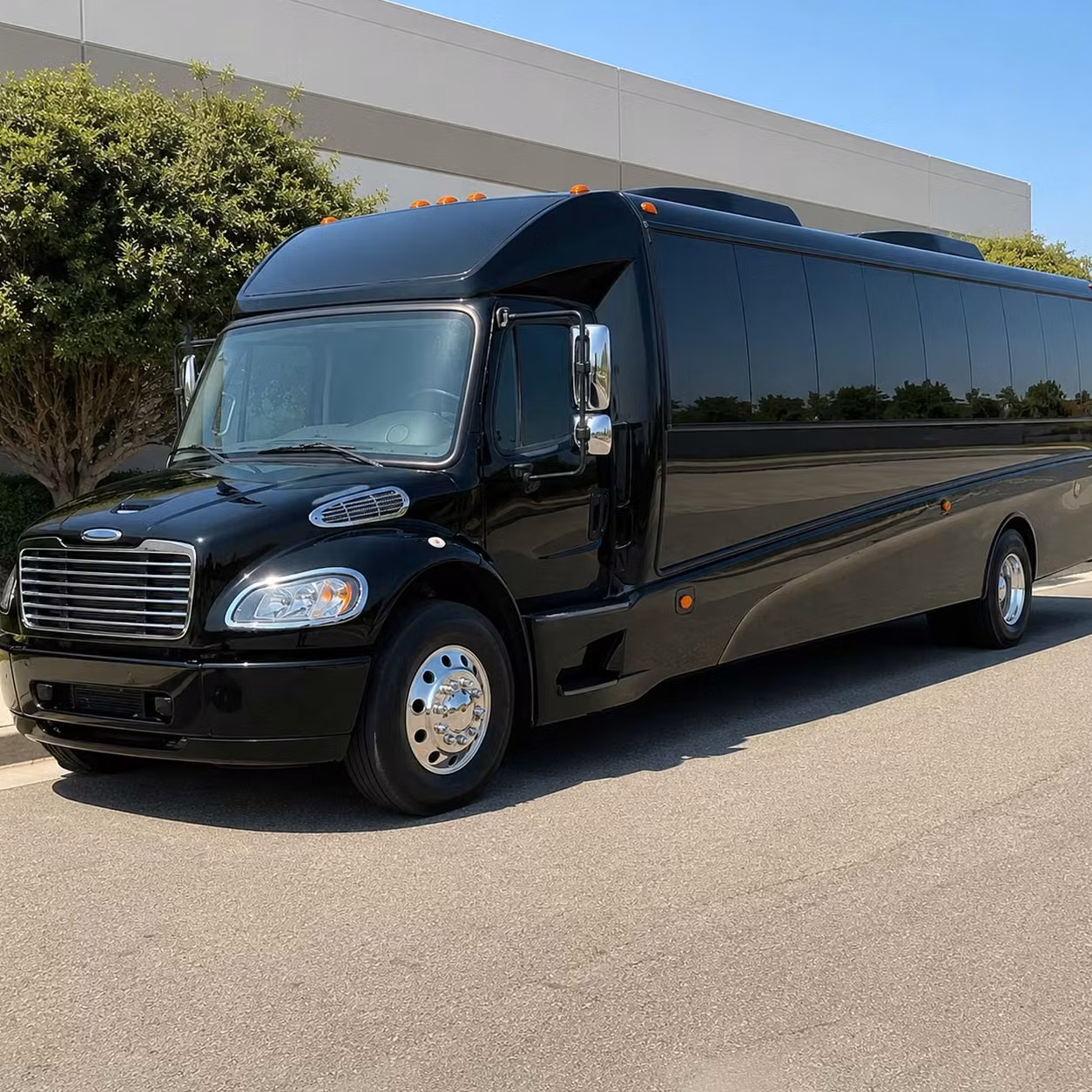 25 passenger minibus