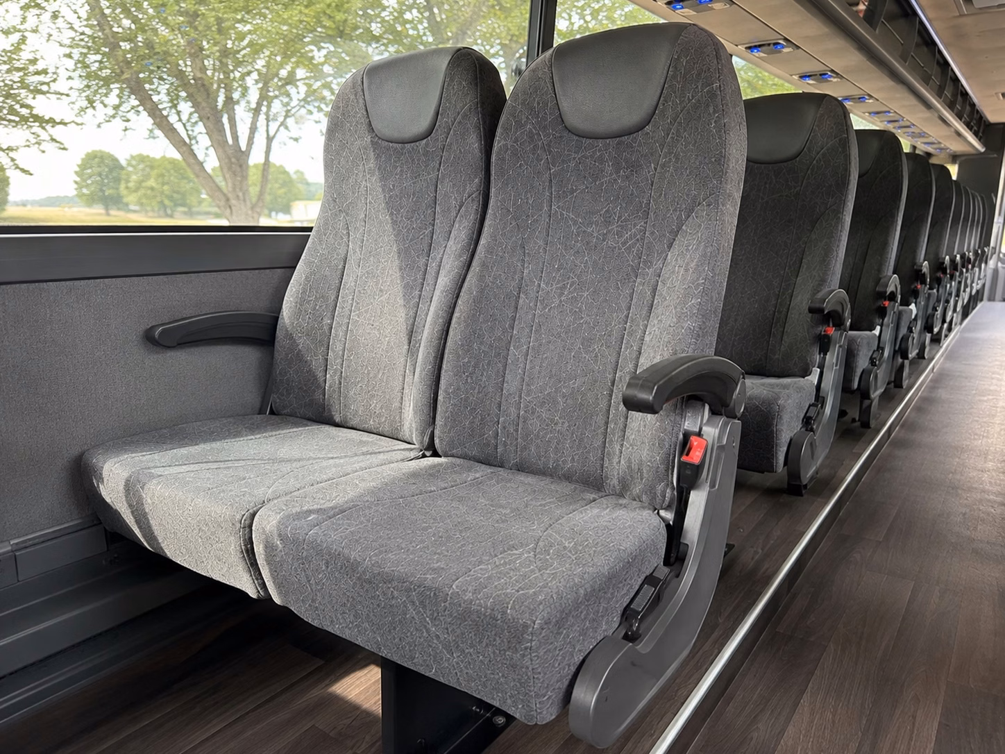 shuttle guests between oceanside hotels and your wedding venue without the headache